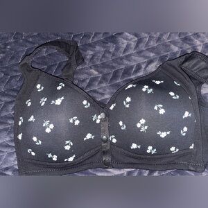 Daisy Black and White Lace Bra